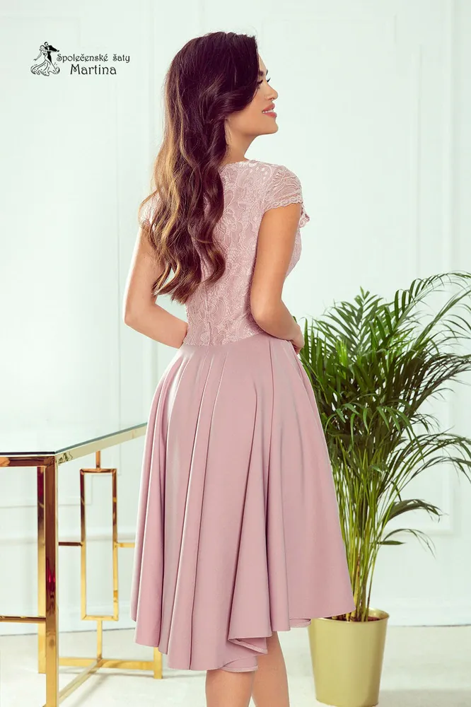 Asymetrické pudrové koktejlové šaty "Patricie" - vel. L