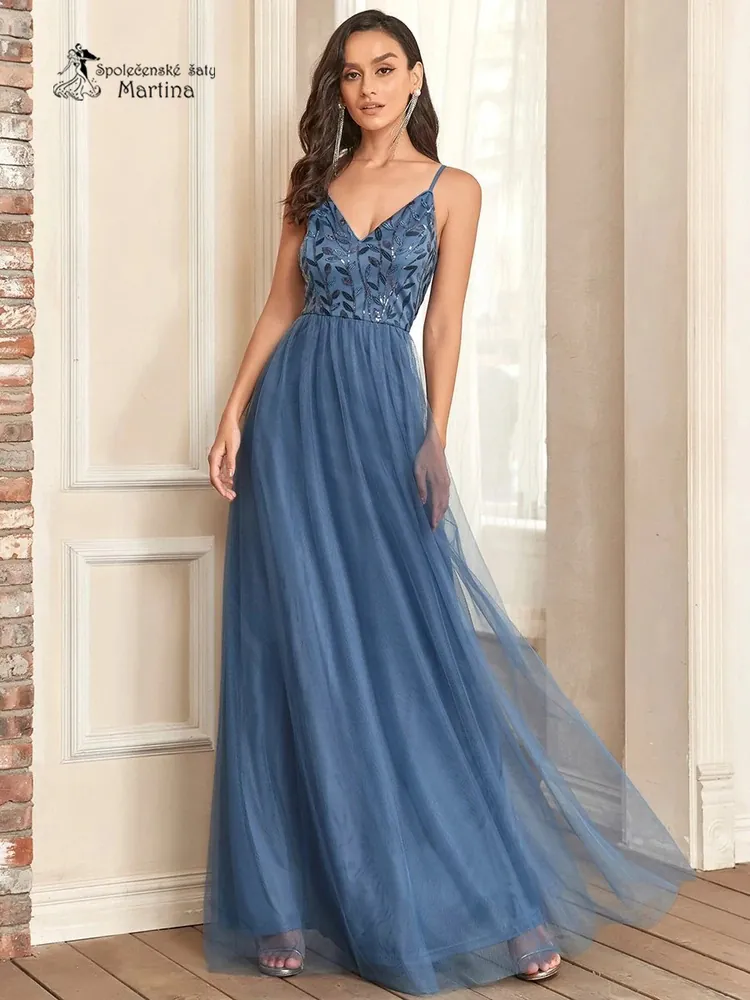 Tylové šaty pro družičku "Rose" v barvě dusty navy - vel. 46