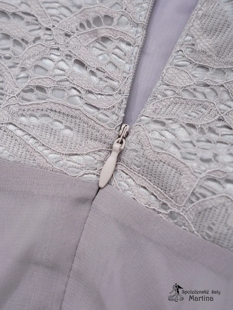 Šedé asymetrické dívčí šaty "Ivetka" - vel. 6