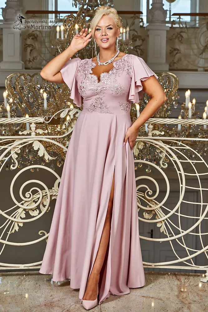 Pudrové hladké dlouhé šaty "Laura" s volným rukávem - vel. 40