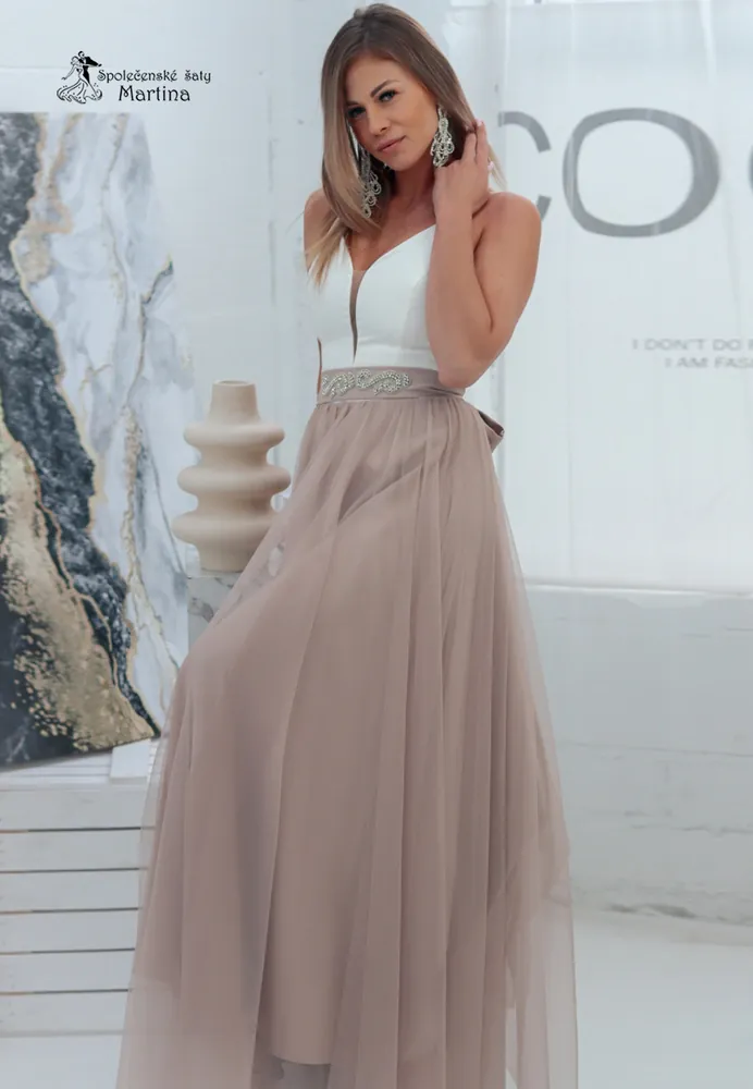 Dlouhé bílo-cappuccinové tylové šaty "Babydoll" pro svatebního hosta či družičku - vel. 36