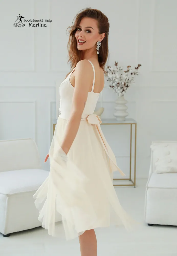 Midi champagne tylové šaty "Babydoll" pro svatebního hosta či družičku - vel. 36