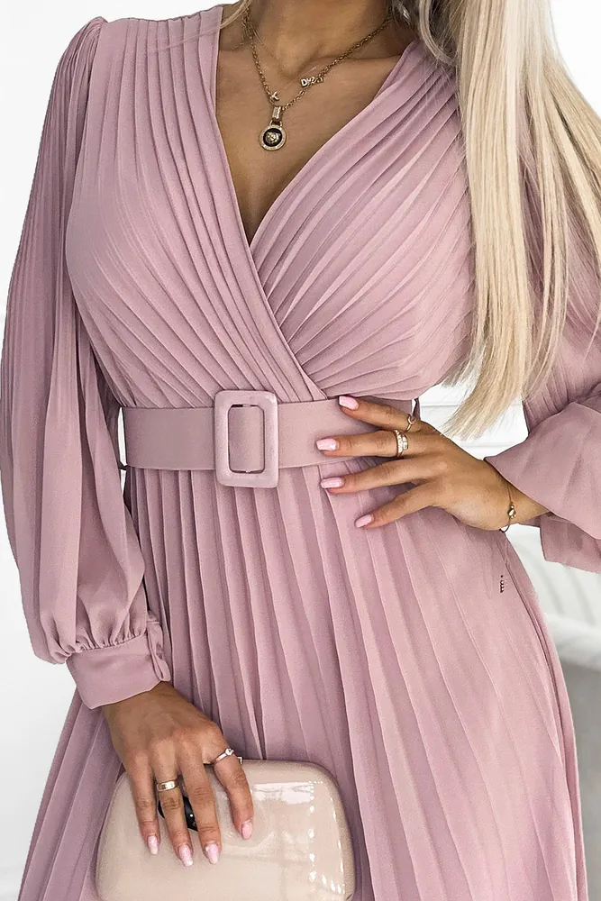 Pudrově růžové dlouhé plisované šaty pro svatebního hosta "Moyra" s dlouhým rukávem - vel. UNI