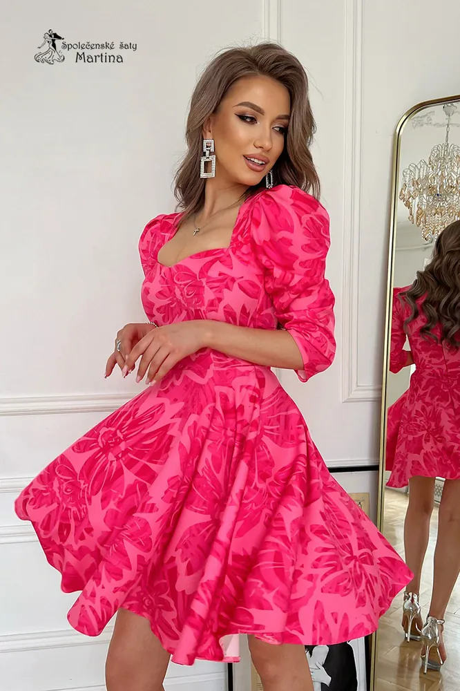 Tmavě růžové krátké koktejlové šaty "Merla" pro svatebního hosta - vel. 36