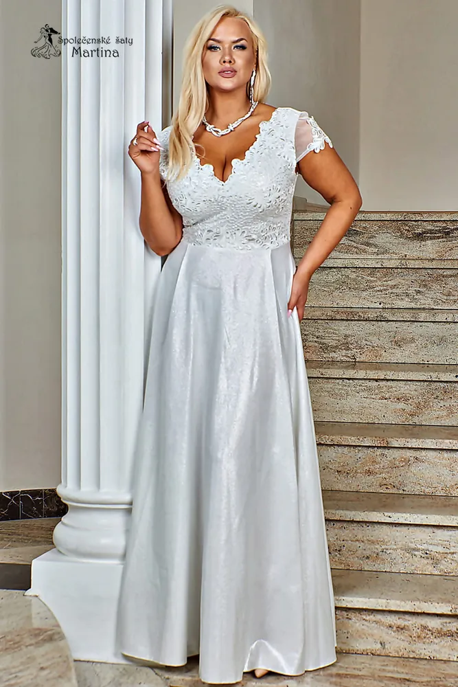 Bílé dlouhé brokátové šaty "Carmen" s krátkým rukávem - vel. 54