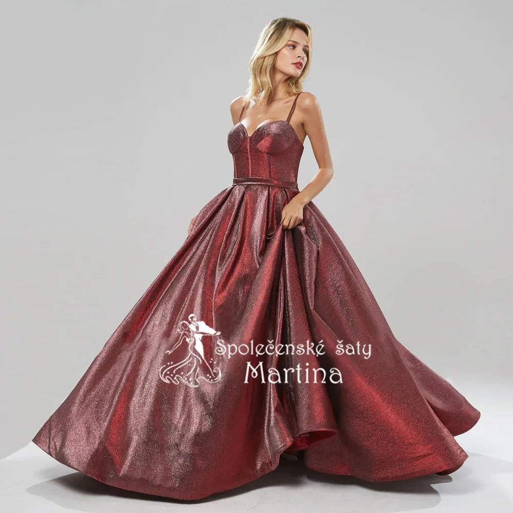 Krásné plesové šaty "Danny" v měděném odstínu - vel. 38