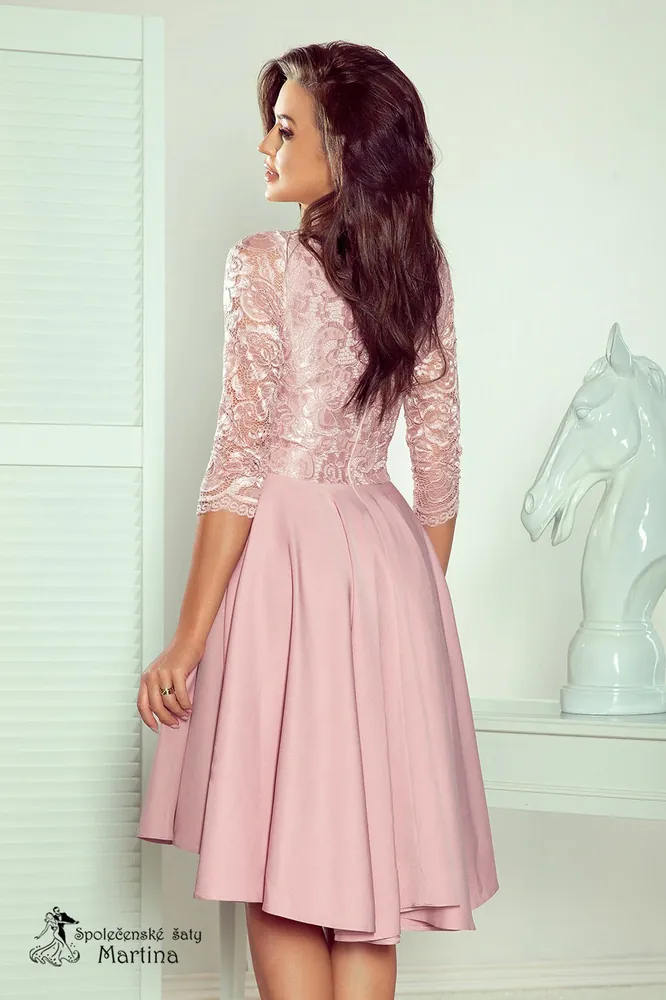 Asymetrické šaty s krajkou a 3/4 rukávy "Nicolle" - světle růžové - vel. XXXL