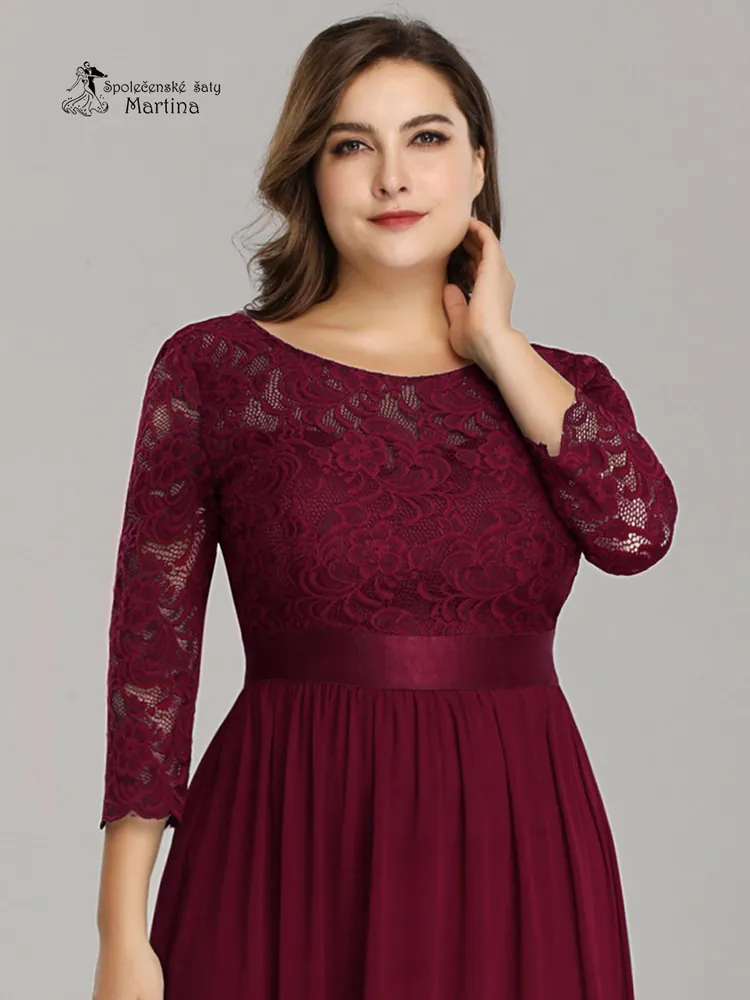 Vínové společenské šaty s 3/4 krajkovými rukávy "Trish XXL"