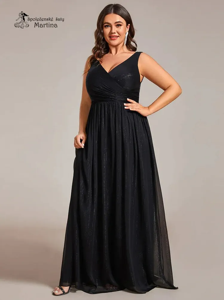 Plus size černé dlouhé společenské šaty "Kristeen" z krásné látky protkané stříbrnou nití