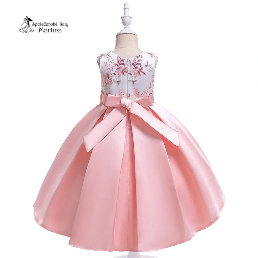 Elegantní světle růžové asymetrické šaty "Saskie" s výšivkou v živůtku  4-10 let 