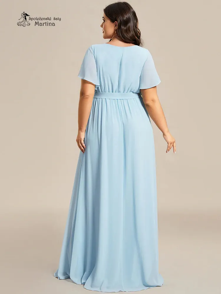 Blankytně modré společenské plus size šaty či pro svatebního hosta "Katherine" s volnými rukávy