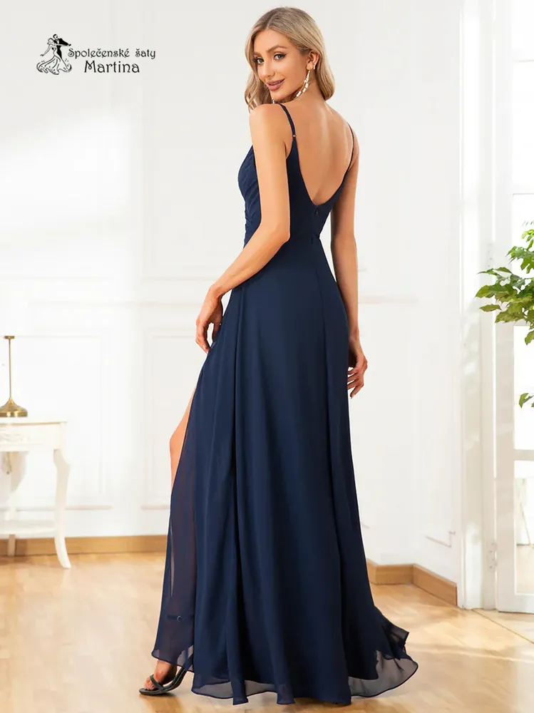 Jednoduché elegantní tmavě modré šaty pro svědkyni, družičku či svatebního hosta "Valerdi" se špagetovými ramínky