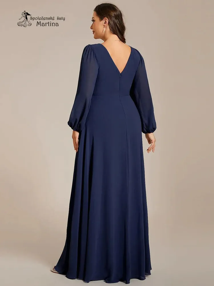 Tmavě modré plus size společenské šaty s dlouhými rukávy "Kerenza"