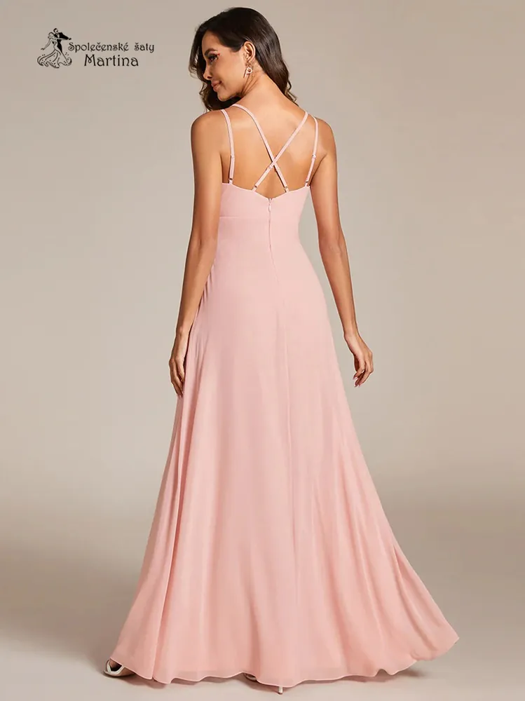 Růžové dlouhé šaty "Haeven" s kříženými ramínky na zádech