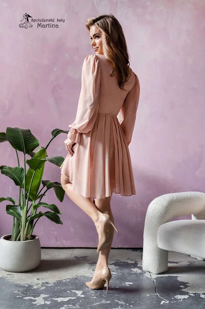 Béžové lehké šifonové koktejlky "Lena" s dlouhým rukávem