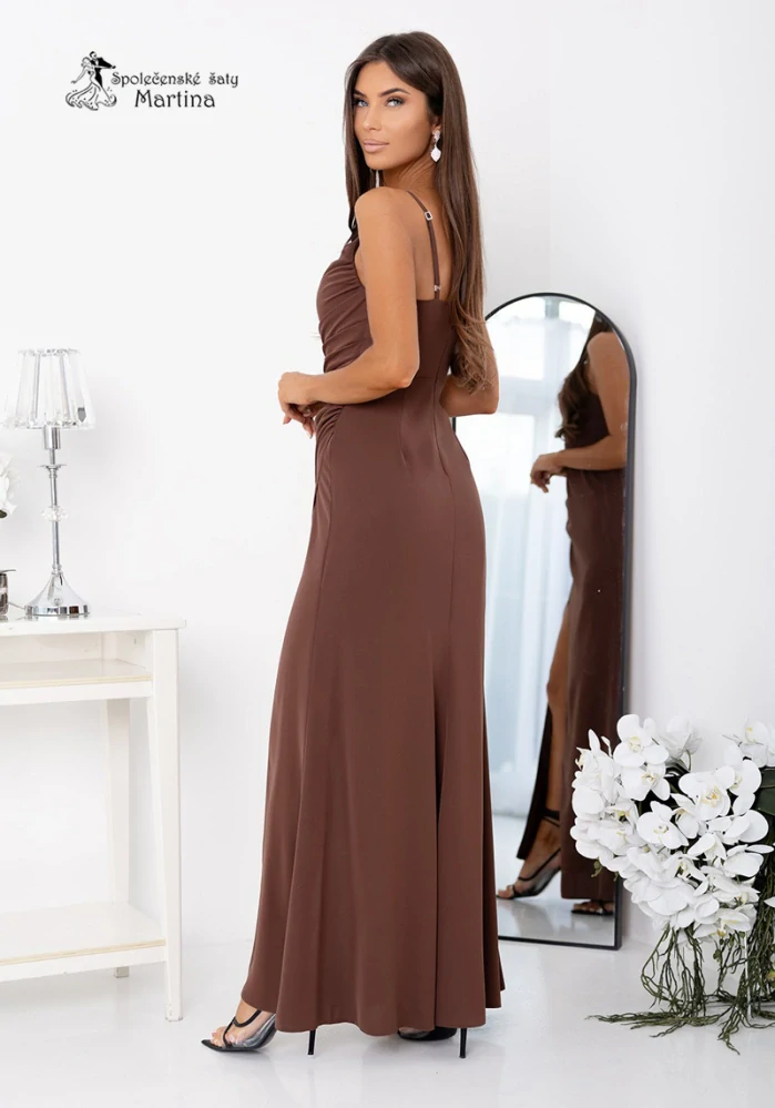 Čokoládové hladké bodycon šaty "Sylia" na tenká ramínka