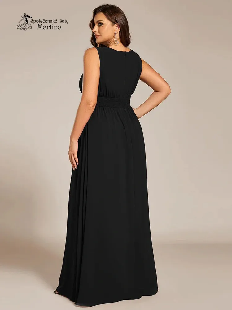 Černé plus size společenské šaty "Cherry" s lodičkovým výstřihem