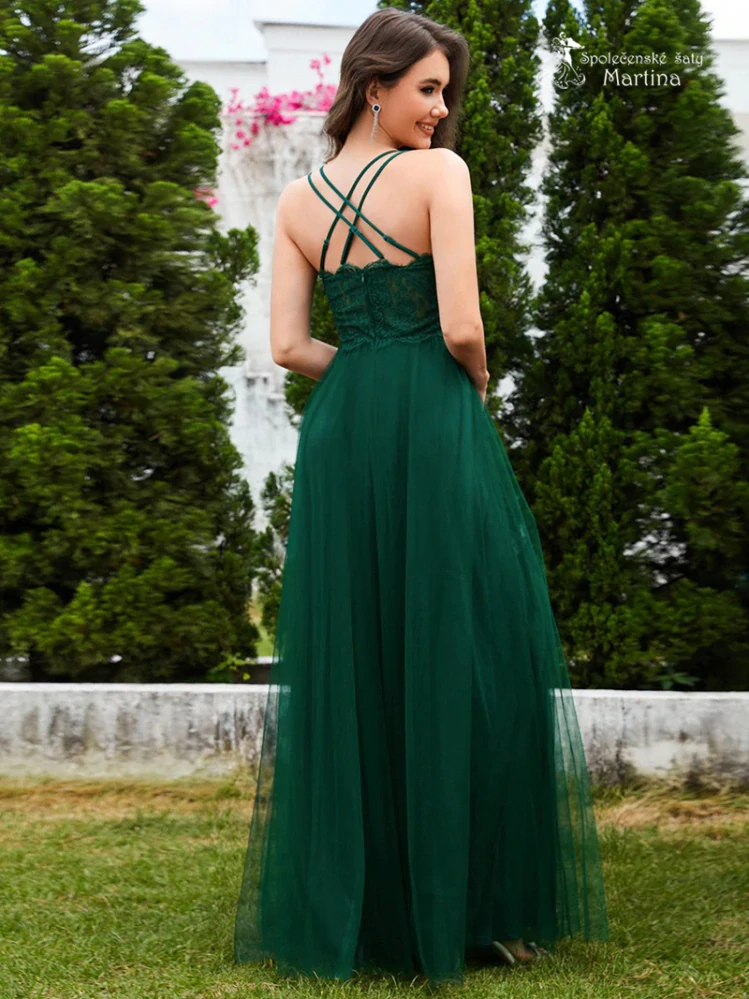 Tmavě zelené šaty s lehkou tylovou sukní a dvojitými tenkými ramínky "Leanna"