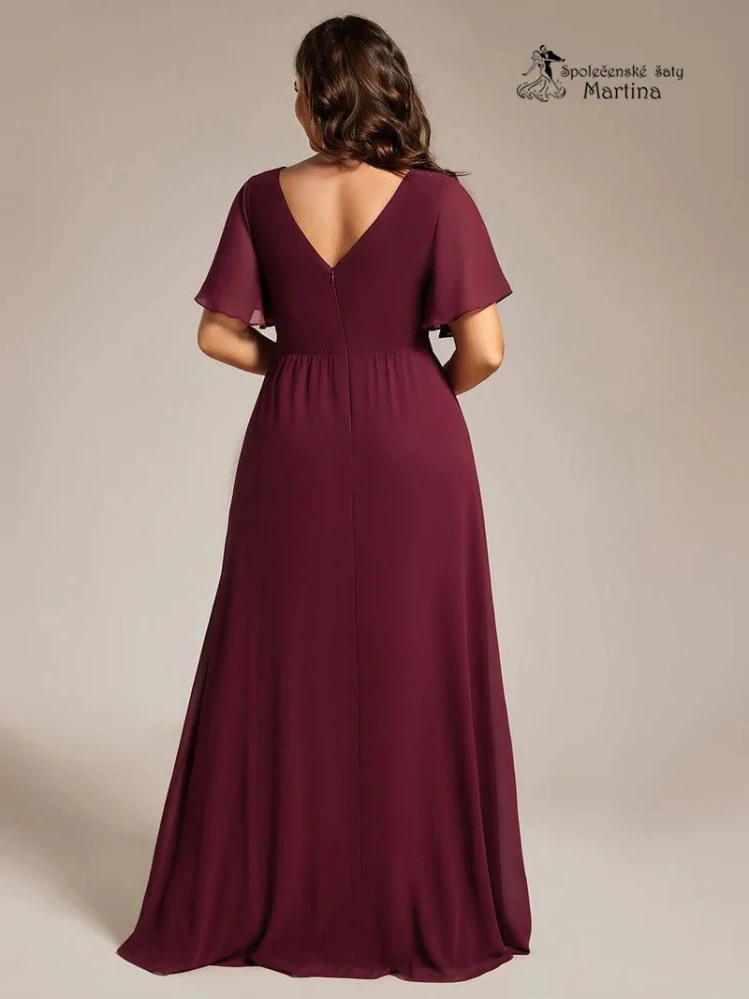 Elegantní vínové plus size společenské šaty s volnějším krátkým rukávem "Janine"