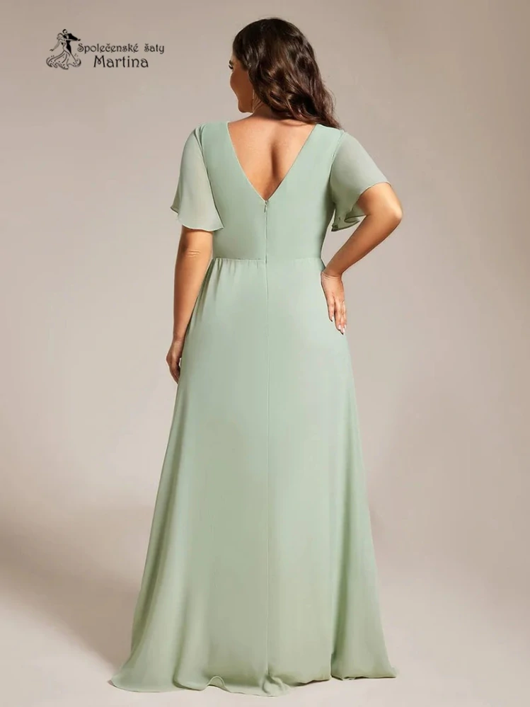 Elegantní mintové společenské plus size šaty s volnějším krátkým rukávem "Janine"