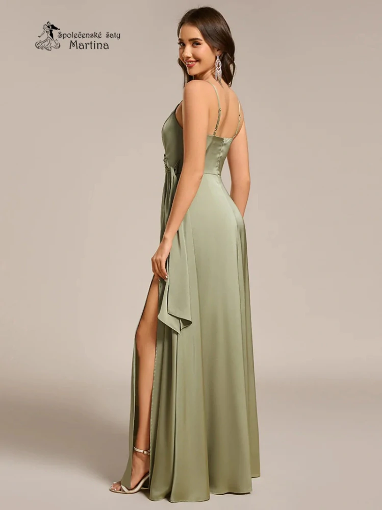 Sage green saténové šaty pro družičky či svatebního hosta "Hudson"