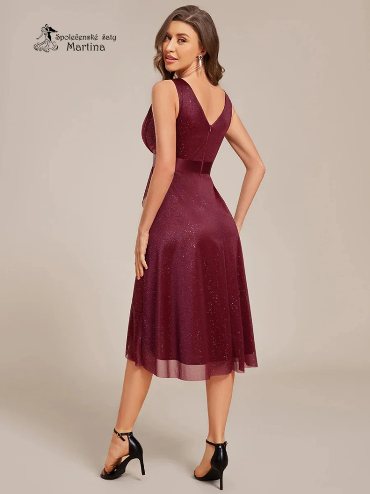 Vínové lehké, mírně asymetrické šaty "Amira" na širší ramínka - vel. 40