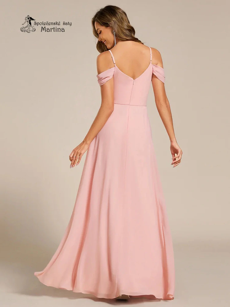 Světle růžové šaty pro družičku či svatební hostku se spadenými rukávy "Emina"