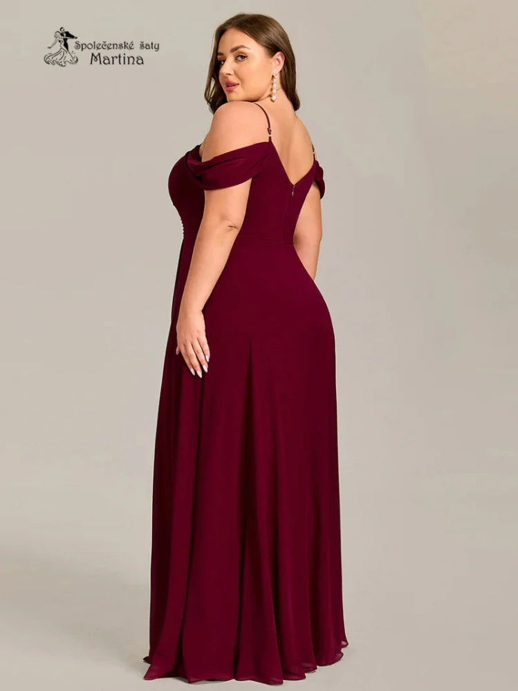 Vínové XXL šaty pro družičku či svatební hostku se spadenými rukávy "Emina"