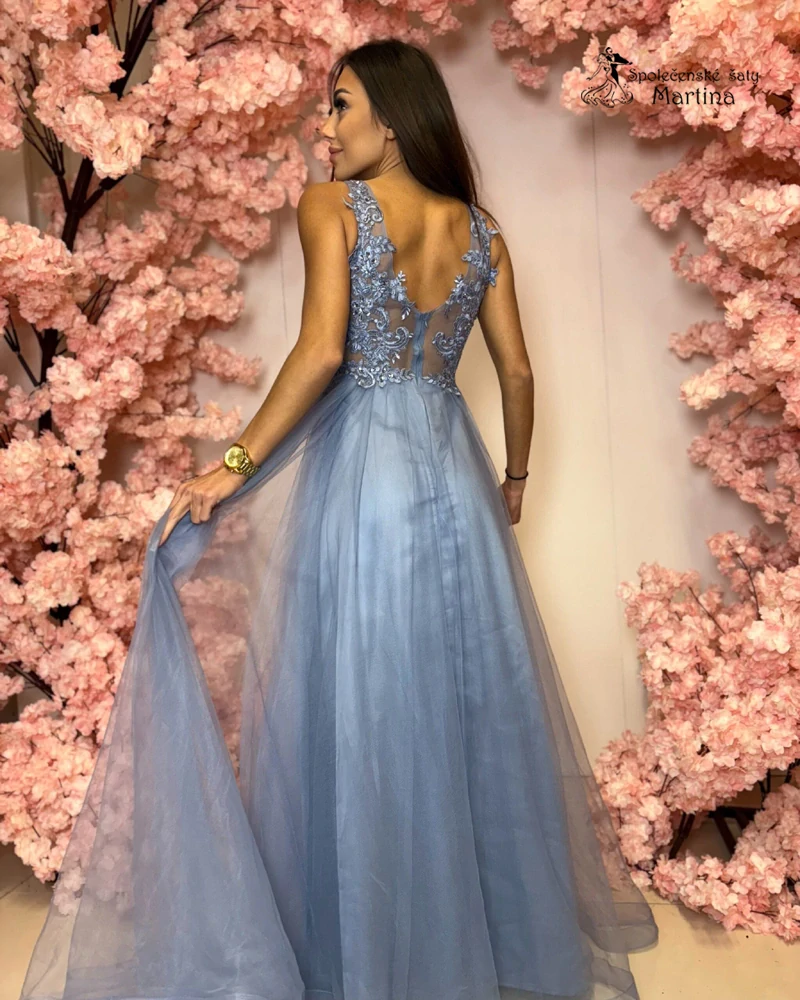 Staromodré tylové společenské šaty "Bartnisse" s krajkovým živůtkem a vzdušnou sukní - vel. 36