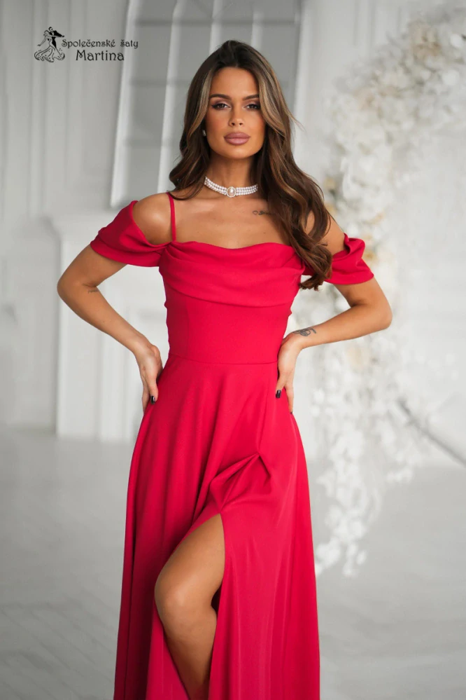 Červené šaty "Sunny" se spadenými ramínky z jemně lesklého materiálu - vel. 48