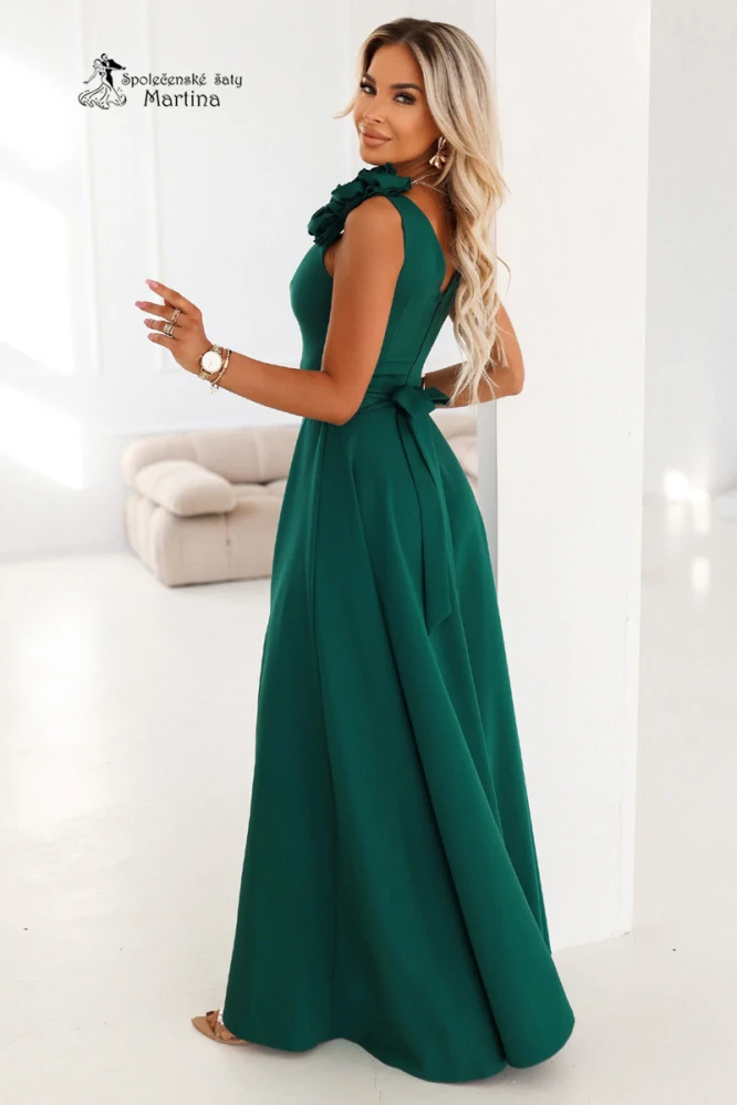 Lahvově zelené dlouhé společenské šaty "Rosemarie" s ozdobou na rameni