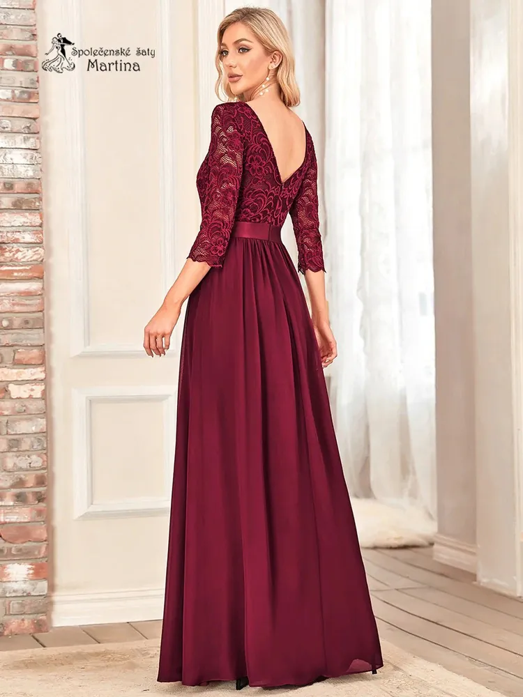 Vínové společenské šaty s 3/4 krajkovými rukávy "Trish" - vel. 46