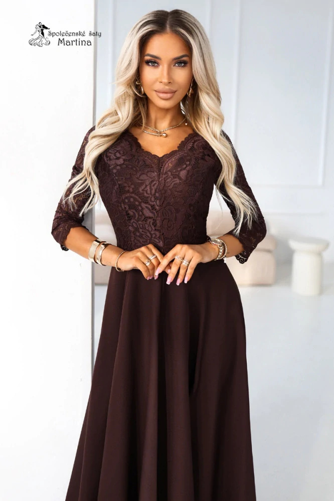 Dlouhé čokoládové šaty "Amber"s krajkovým živůtkem a 3/4 rukávy