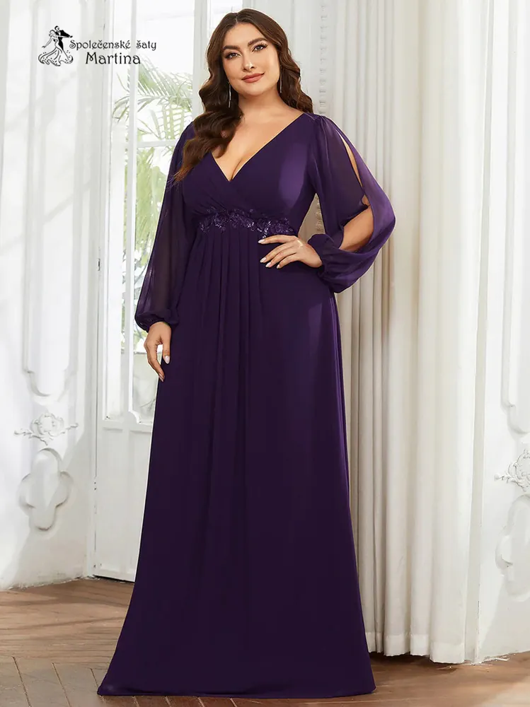 Tmavě fialové plus size šaty "Harper" s dlouhým rukávem