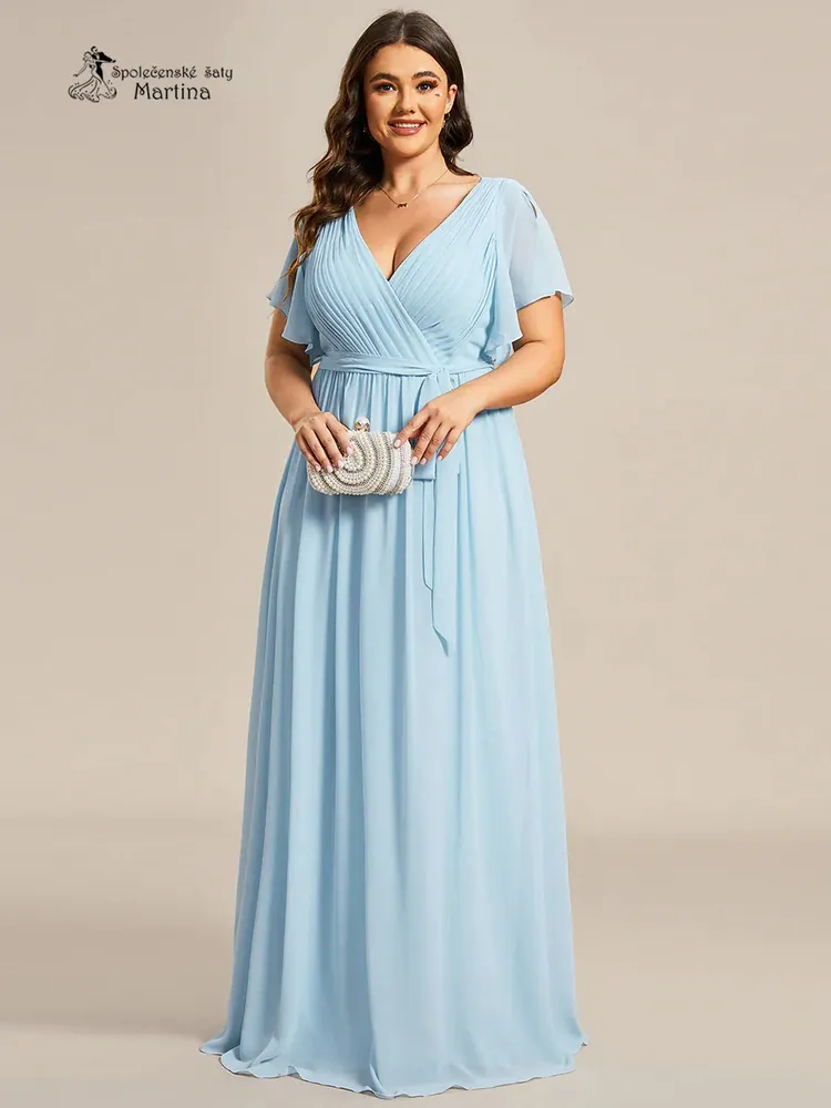 Blankytně modré společenské plus size šaty či pro svatebního hosta "Katherine" s volnými rukávy