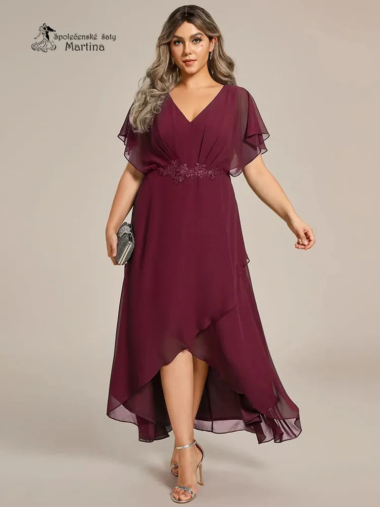 Vínové asymetrické plus size šaty "Calante"