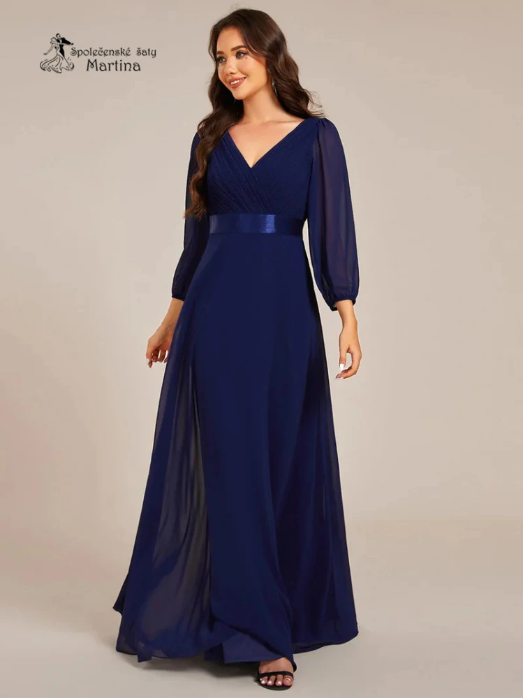 Dlouhé tmavě modré šifonové společenské šaty “Camelia” s 3/4 rukávem - vel. 36