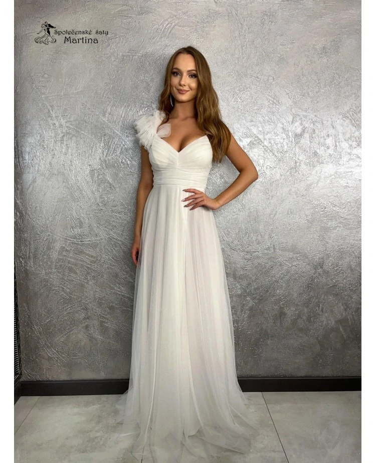 Bílé tylové svatební, popůlnoční šaty či na bílou prodlouženou "Milagros"