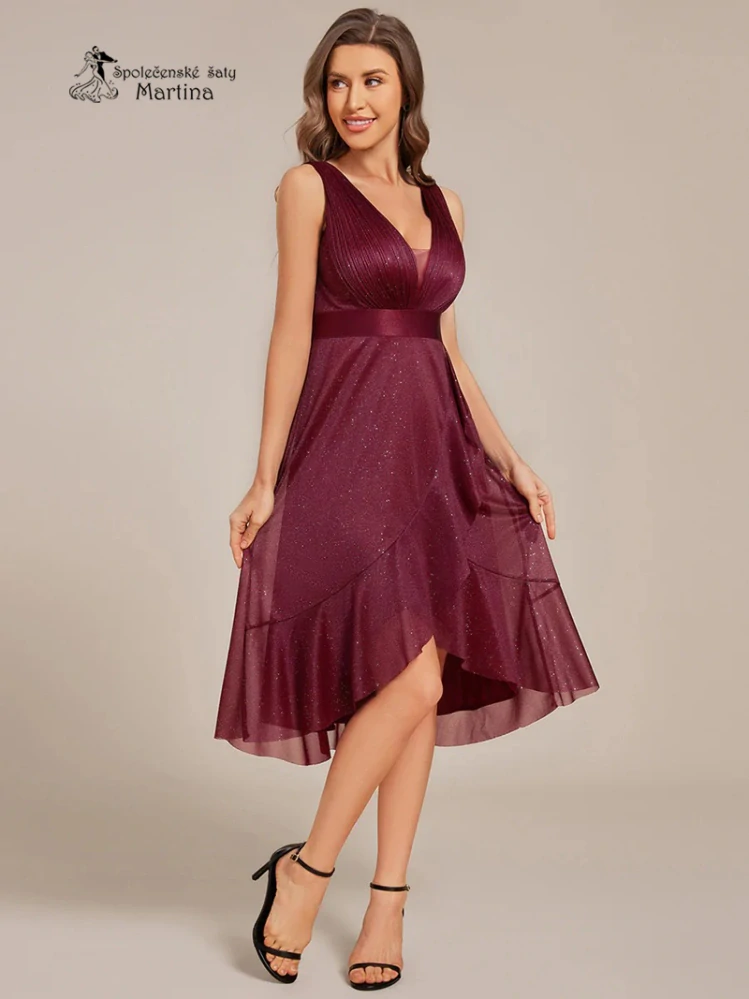 Vínové lehké, mírně asymetrické šaty "Amira" na širší ramínka - vel. 40