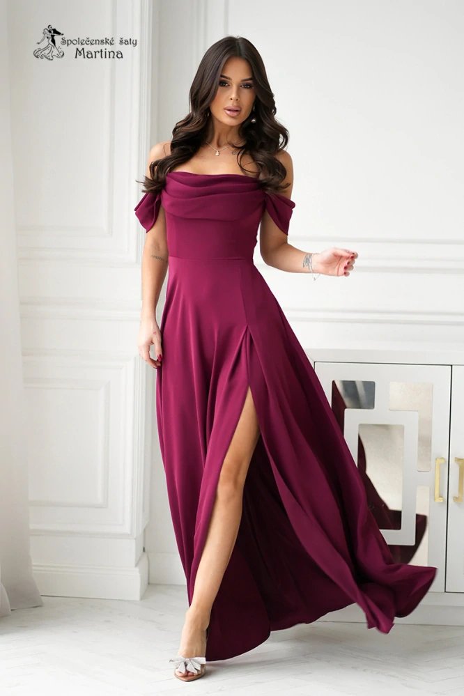 Morušové hladké společenské šaty "Sunny" s ramínky a efektně spadlými rukávy