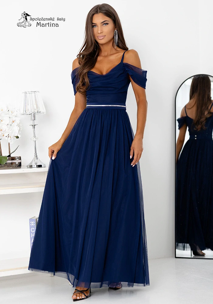 Tmavě modré tylové společenské šaty "Kiara" s rozparkem a spadenými rameny