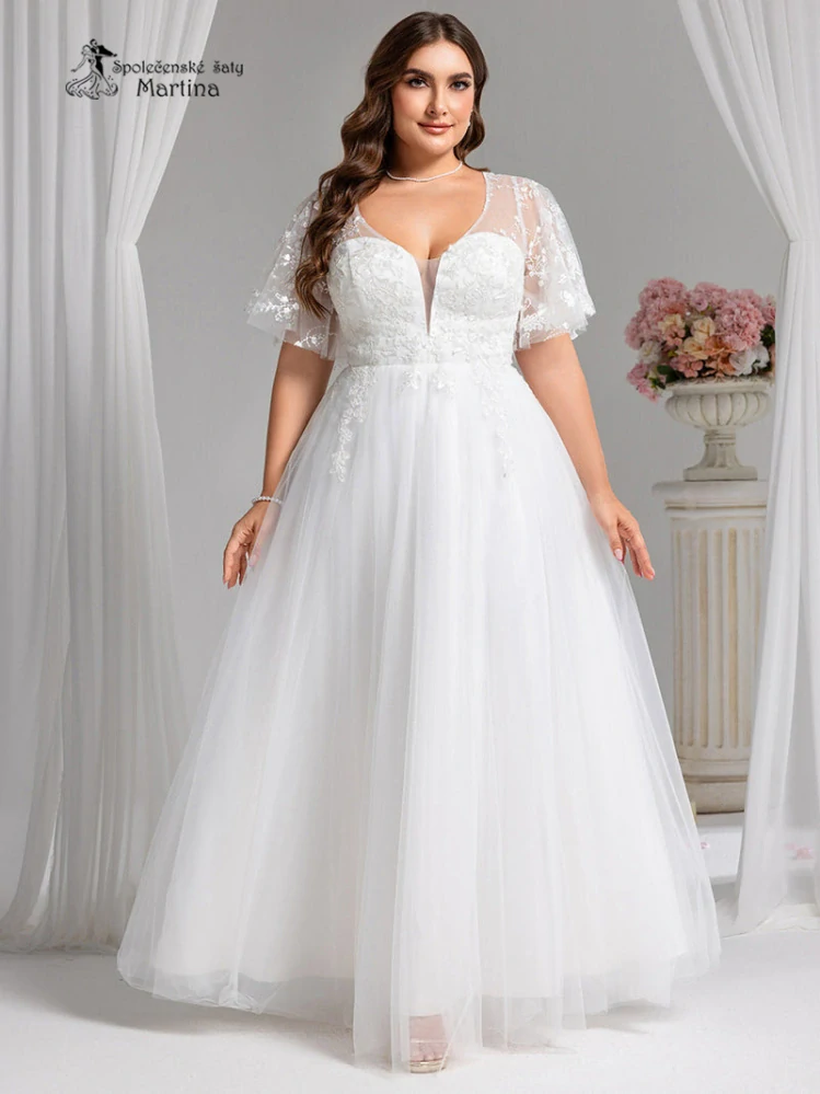 Svatební šaty "Fenti" s jemnou výšivkou a vzdušnými rukávy - vel. 44