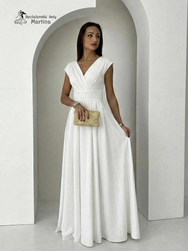Bílé dlouhé svatební šaty "Roma" s odhalenými zády