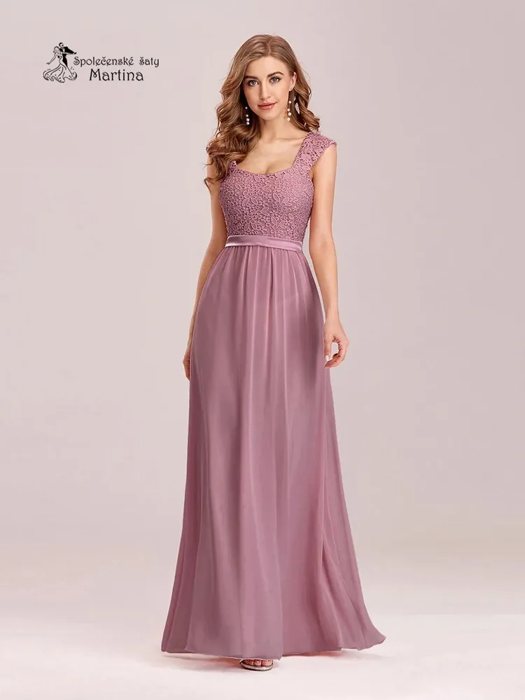 Dlouhé společenské šaty s krajkovým živůtkem "Gloria" - starorůžové - vel. 34