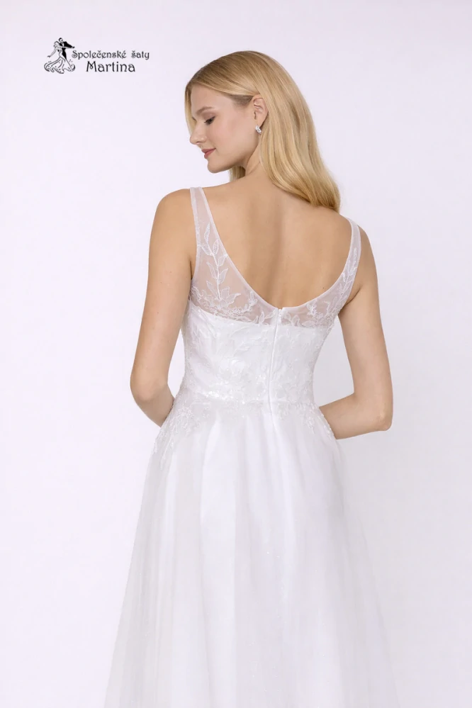 Svatební šaty "Inesa" s vyšívaným živůtkem - vel. 42/44