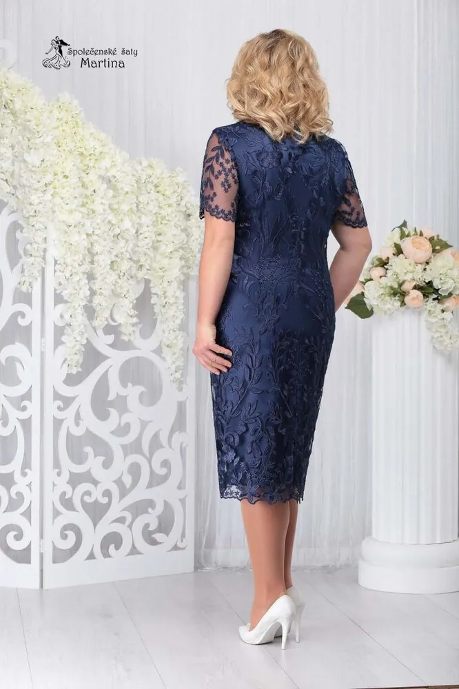 Tmavě modrý šatový kostýmek pro svatební maminky s blejzrem "Pamelia" 