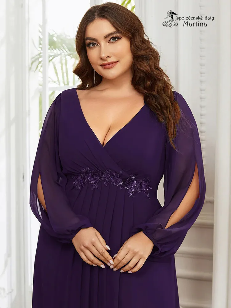 Tmavě fialové plus size šaty "Harper" s dlouhým rukávem