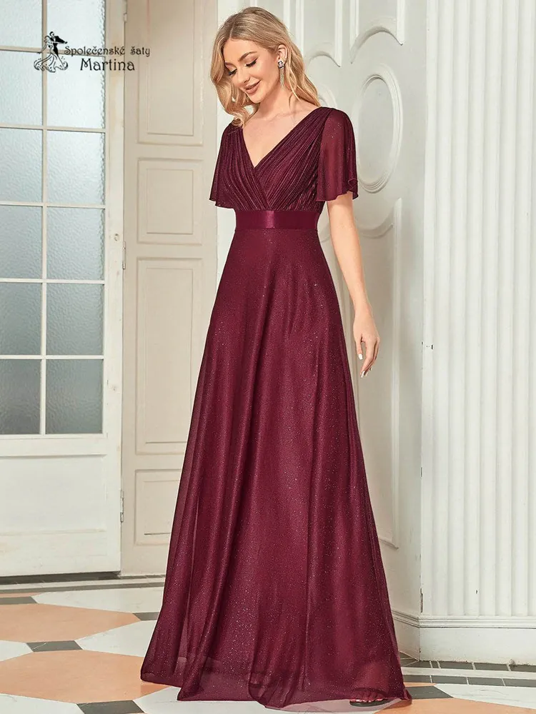 Vínové jemně třpytivé společenské šaty s volnými rukávy "Darien" 