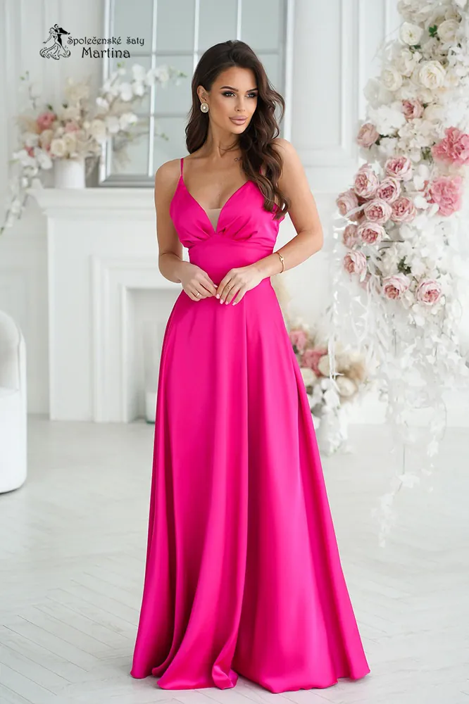 Fuchsiové saténové dlouhé šaty "Ally" na tenká ramínka a s rozparkem