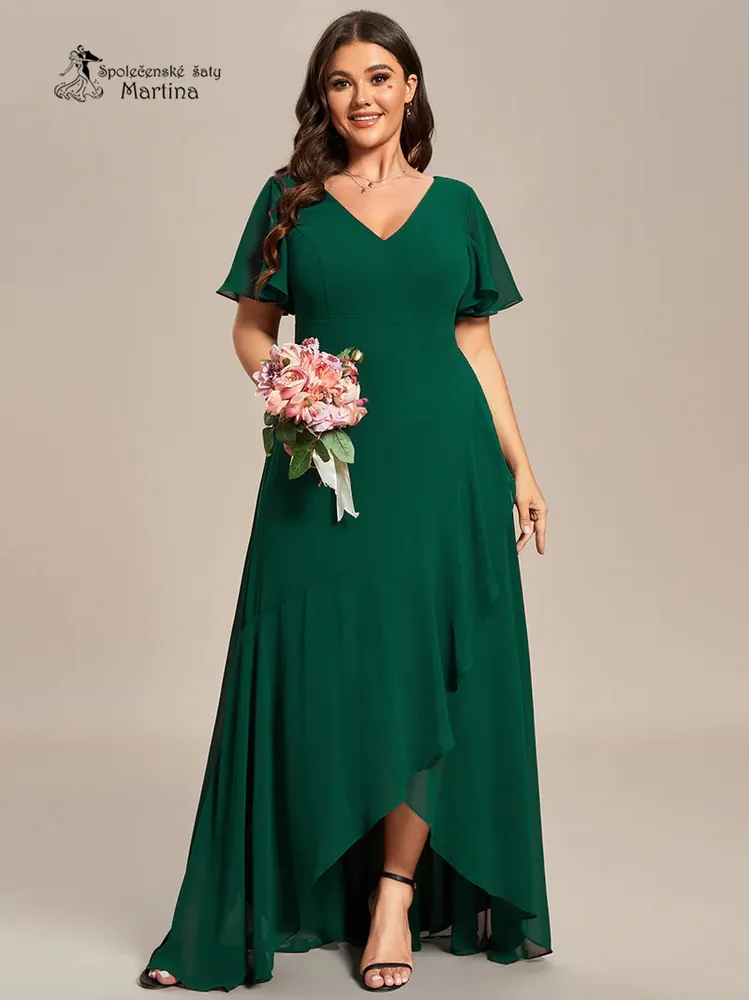 Dlouhé asymetrické zelené plus size šaty "Rubye" s volnými rukávy